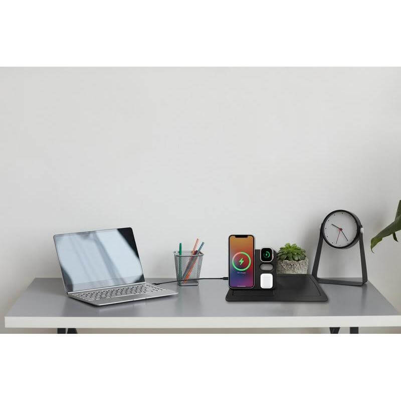 AVRON - Giftology 3-in-1 Magnetic Wireless Charger Desk Tray - Black - Chargers & Mouse pads - Eco-Friendly Corporate Gifts Dubai