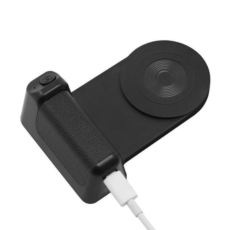 KORMAN - @memorii® Magnetic Phone Stand with 15W Wireless Charging and Remote Shutter - Black - Mobile & Phone Accessories - Eco-Friendly Corporate Gifts Dubai