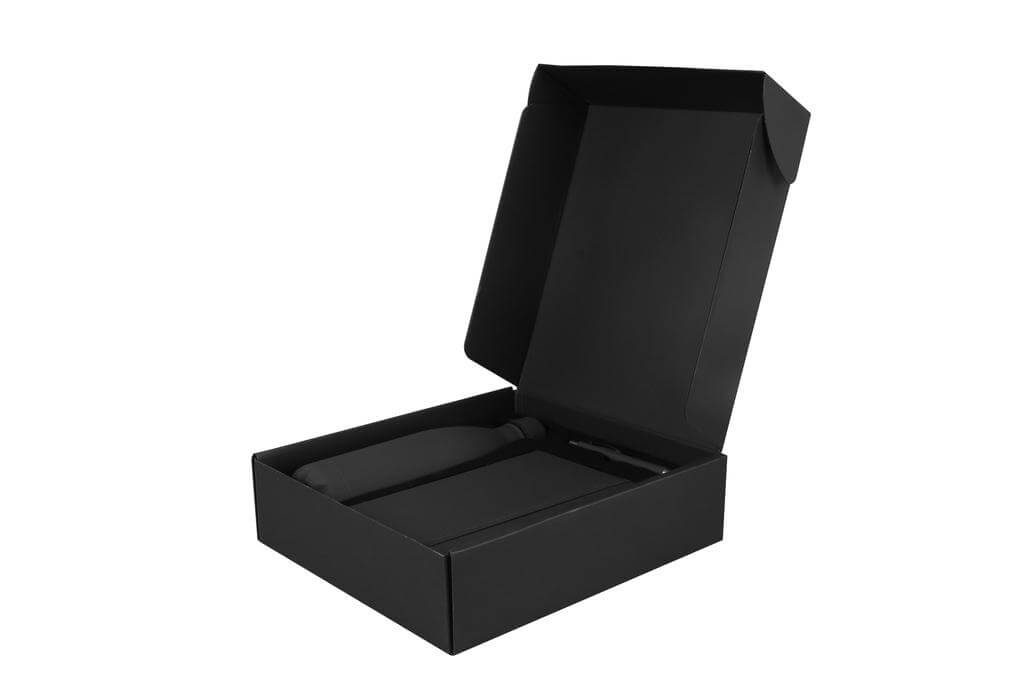 LAUTA - Giftology Set of Stainless Bottle, Notebook and Pen - Black - Flasks & Bottles & Notebooks, Pads & Folders & Gift Sets & Mugs & Cups & For your Office - Eco-Friendly Corporate Gifts Dubai