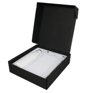 LAUTA - Giftology Set of Stainless Bottle, Notebook and Pen - White - Flasks & Bottles & Notebooks, Pads & Folders & Gift Sets & Mugs & Cups & For your Office - Eco-Friendly Corporate Gifts Dubai