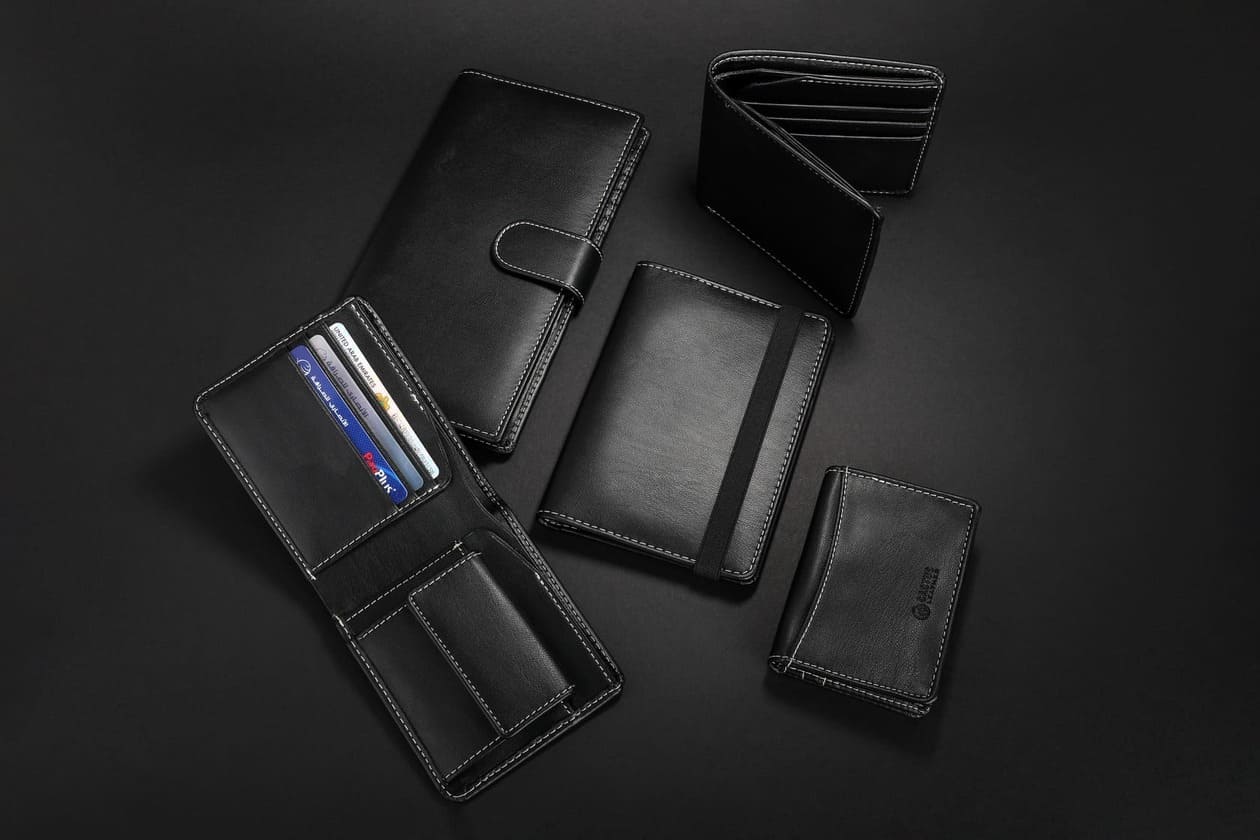 SILZ - eco-neutral® Cactus Leather Passport Wallet - Card Holders & Wallets - Eco-Friendly Corporate Gifts Dubai