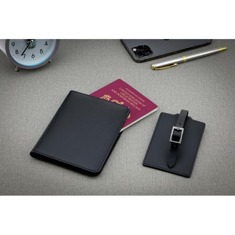Skross® Diplomat Travel Gift Set with Passport Holder and Luggage Tag - Travel Accessories & Card Holders & Wallets - Eco-Friendly Corporate Gifts Dubai