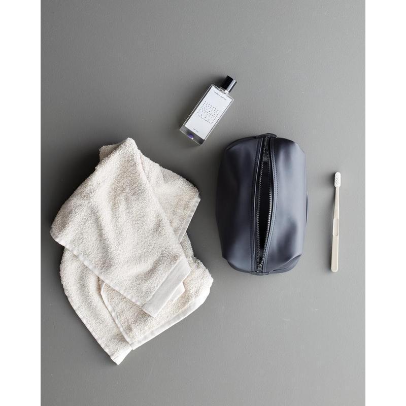 VINGA Baltimore Wash Bag - Black - Bags & Wallets - Eco-Friendly Corporate Gifts Dubai